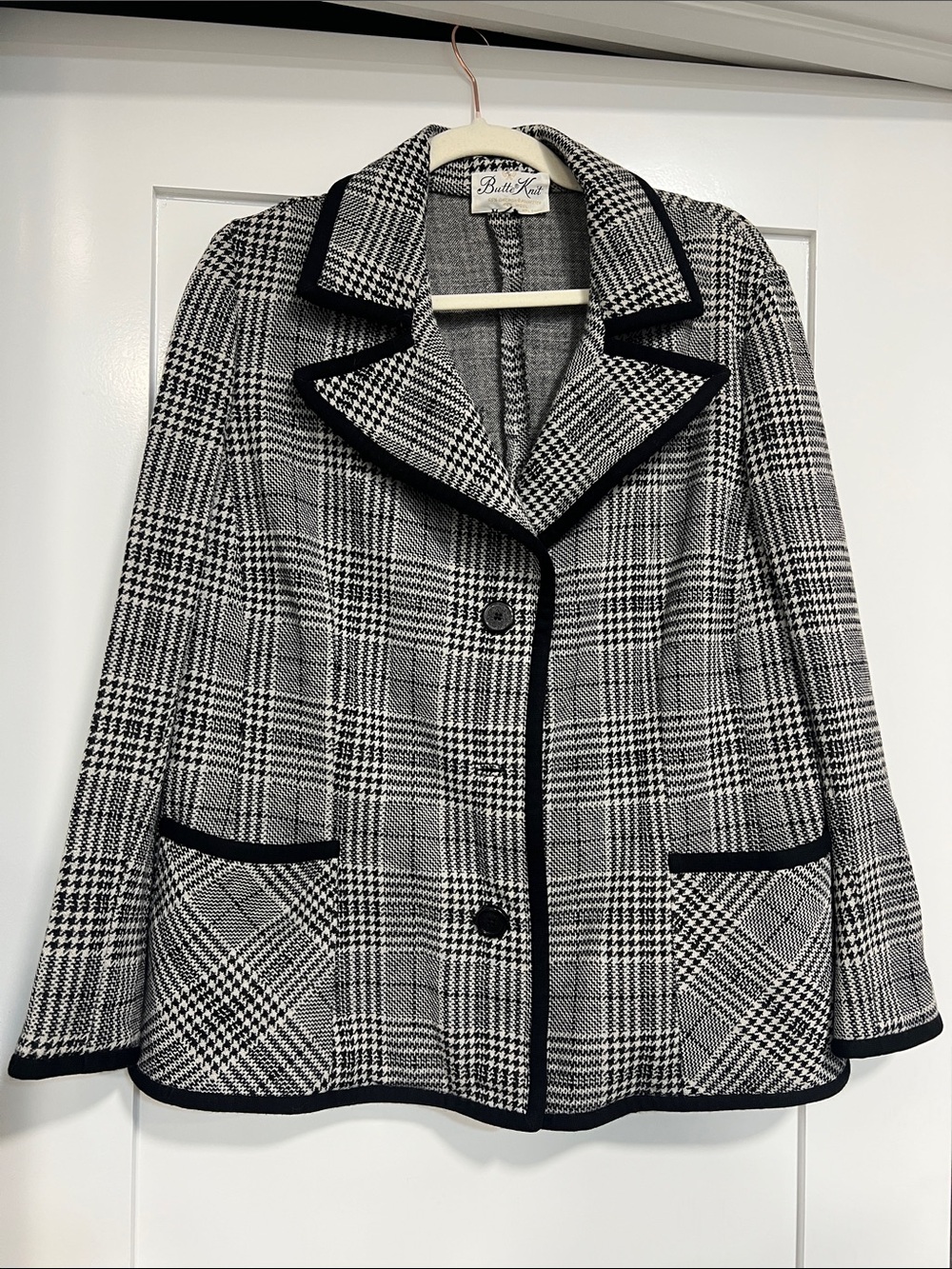 Bette Karr Women's Black & White Glen Plaid Blazer with Contrast Trim